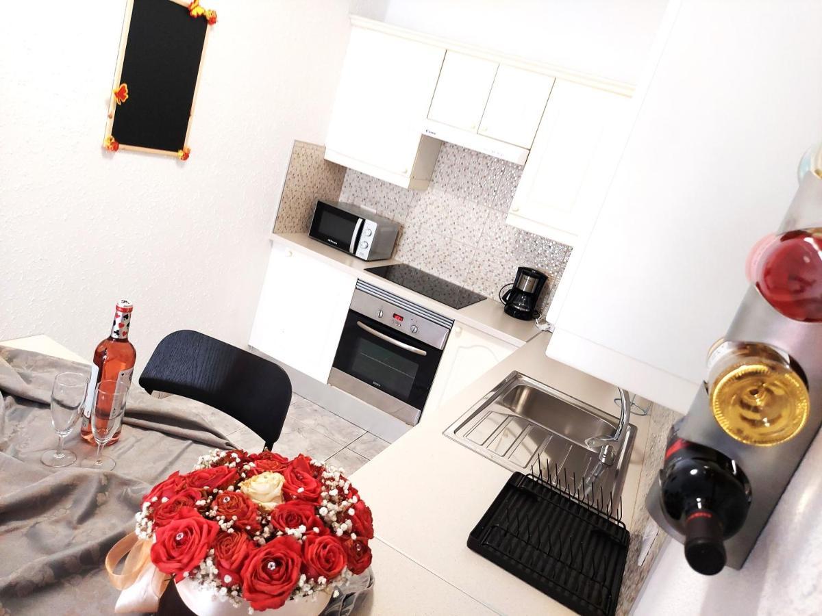 Blanca New Apartment 2 Bedrooms アデヘ エクステリア 写真